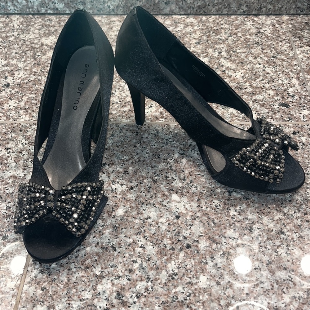Ann Marino bow heels - Picture 3 of 12